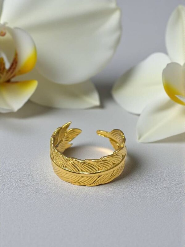 Weightless Feather Open Ring – Anti-Tarnish Gold Adjustable Ring