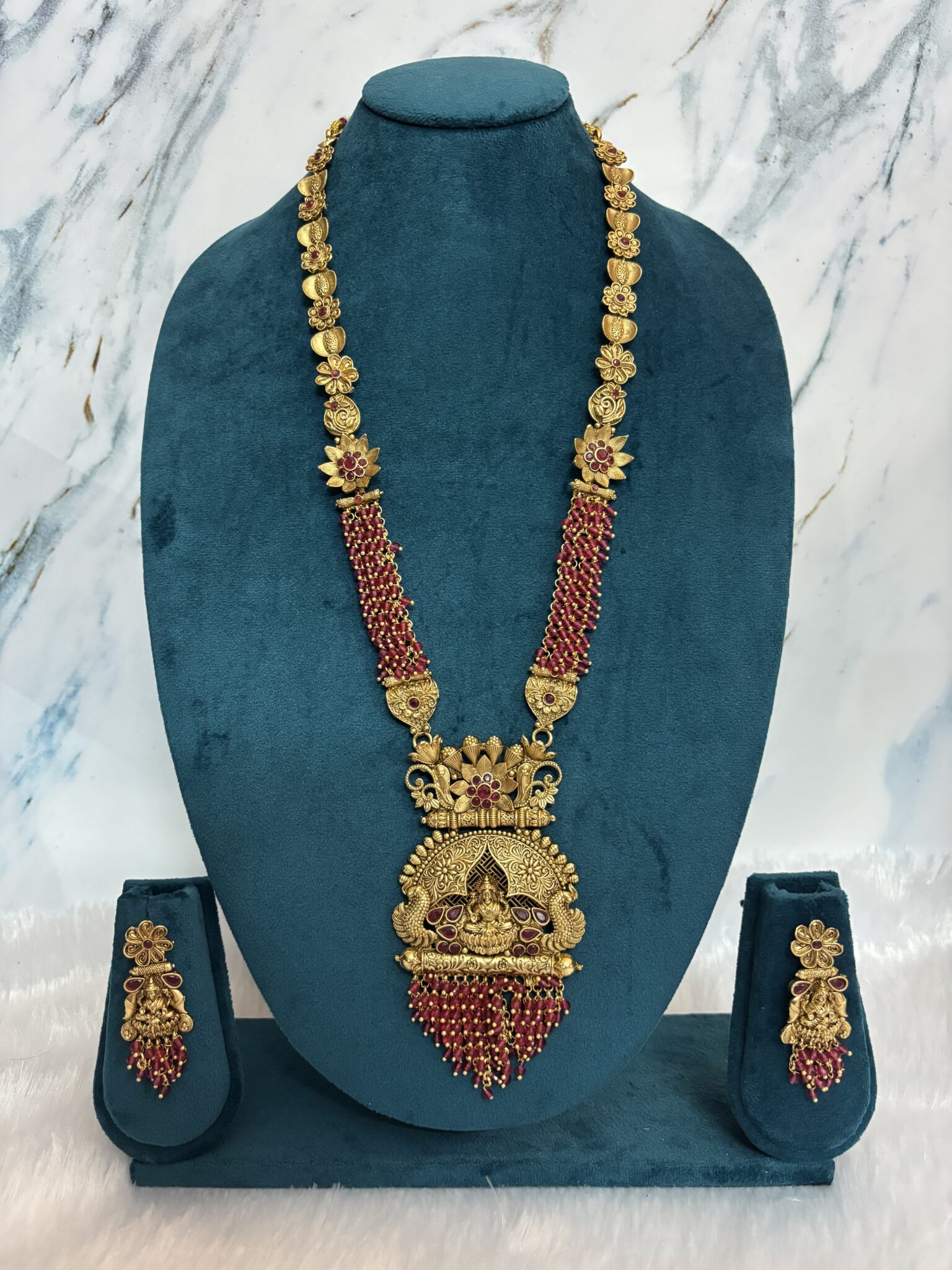 divine-ruby-blossom-lakshmi-temple-haram-set