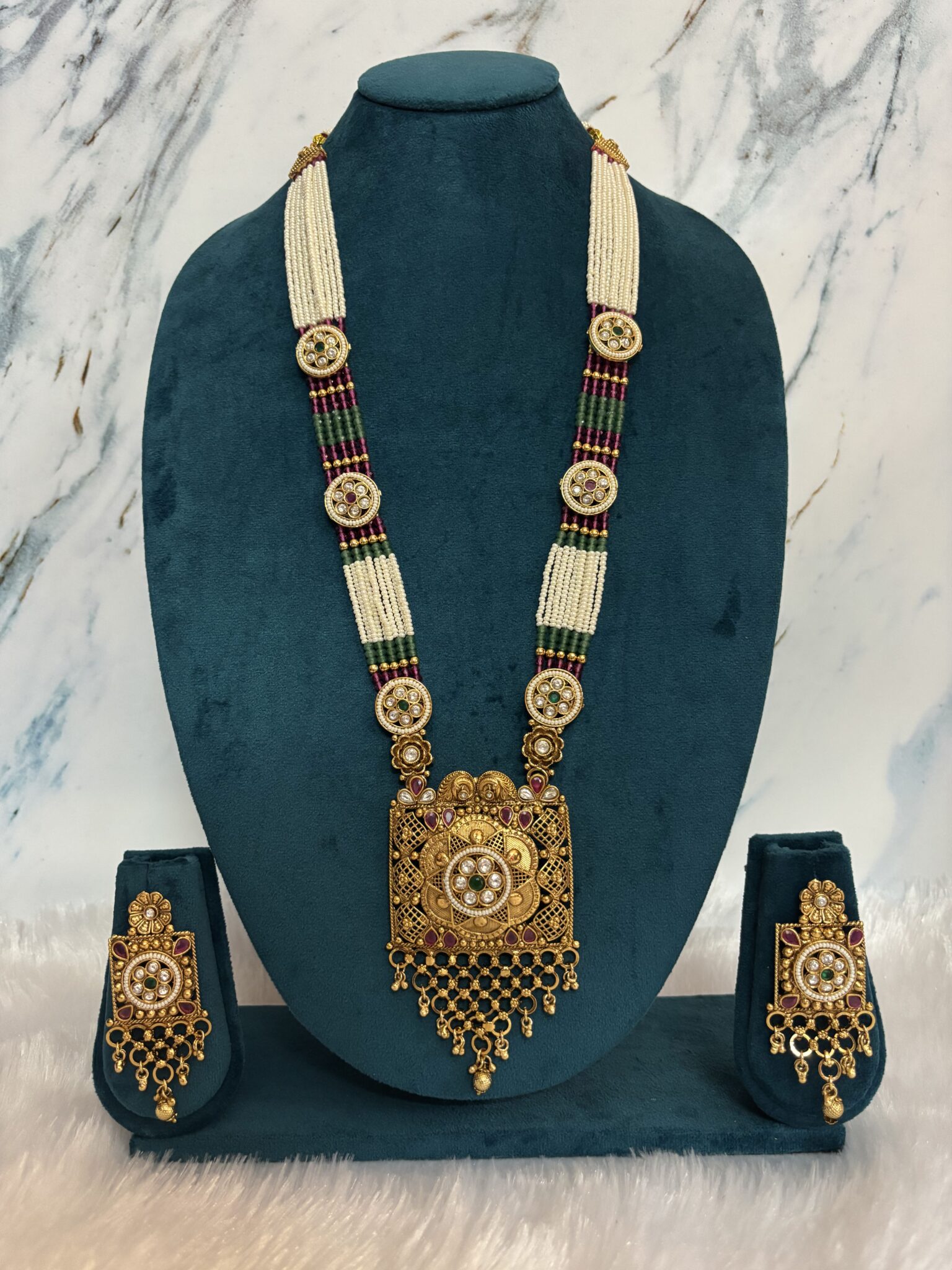 heritage-mandala-pearl-temple-haram-set