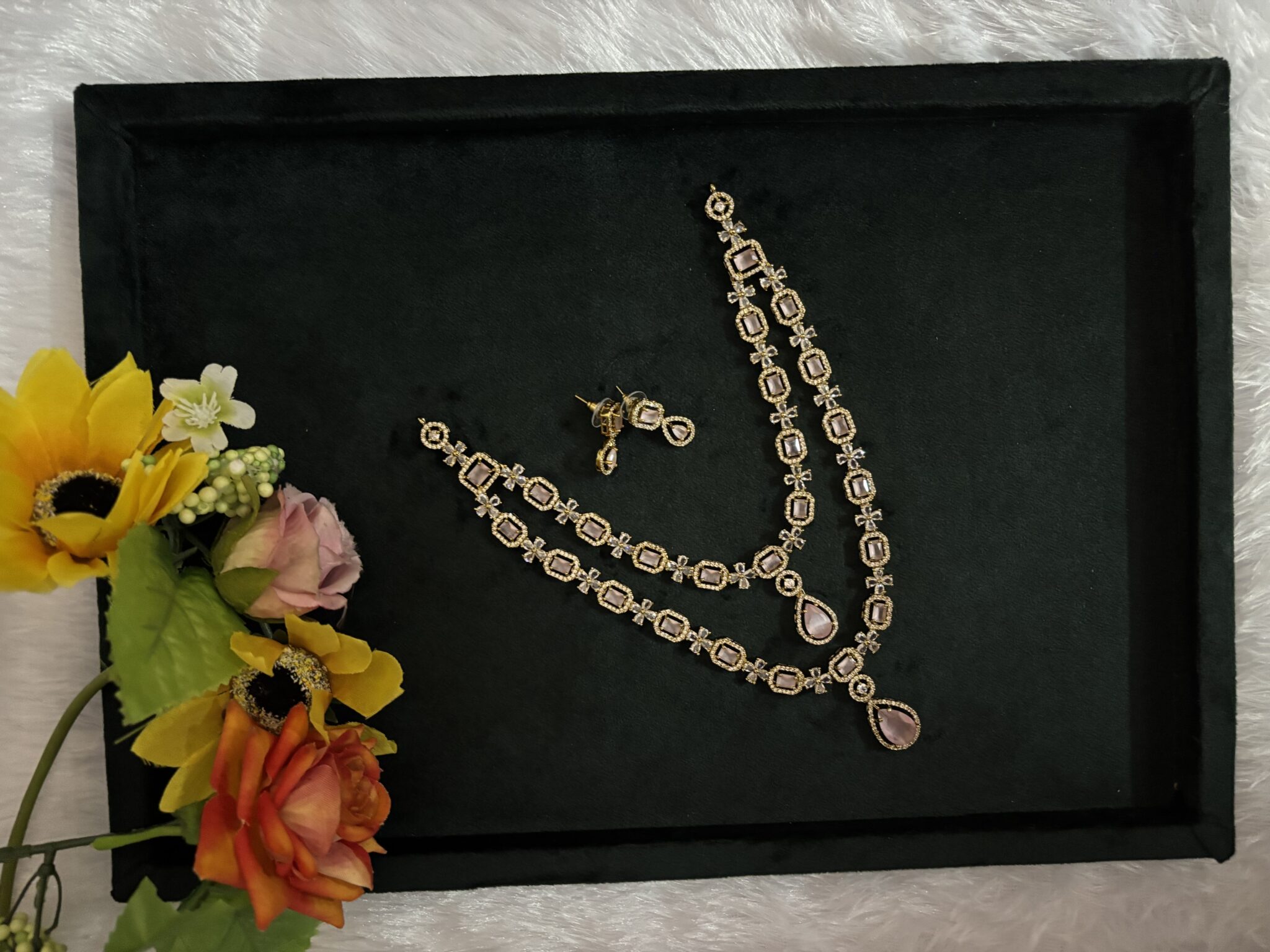 pink-stone-halo-diamond-finish-necklace-set