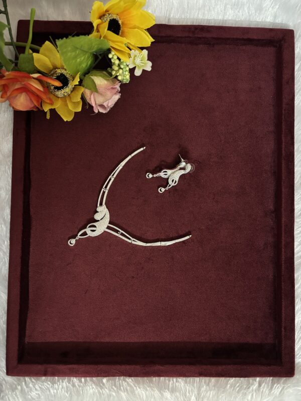 Twisted Elegance Diamond Necklace Set