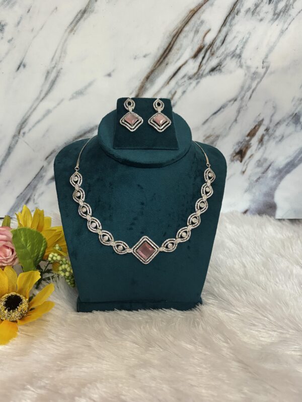 Rosy Square Elegance Necklace Set