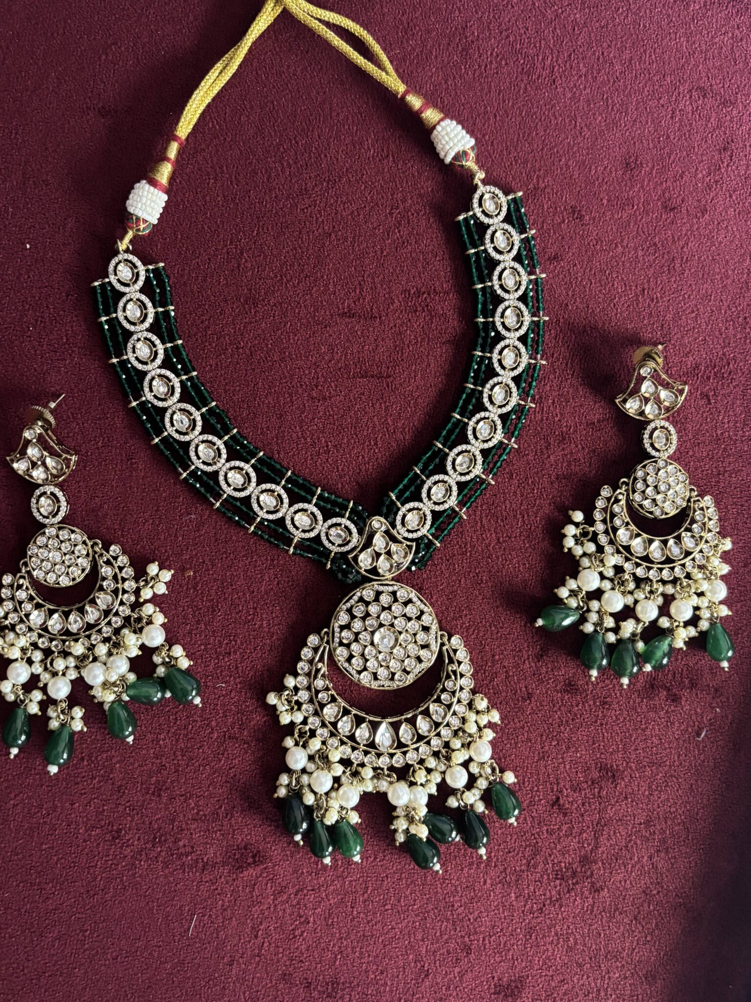 emerald-mozonight-polki-chandbali-necklace-set