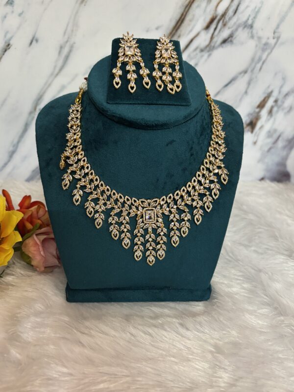 Champagne Glow Crystal Necklace Set