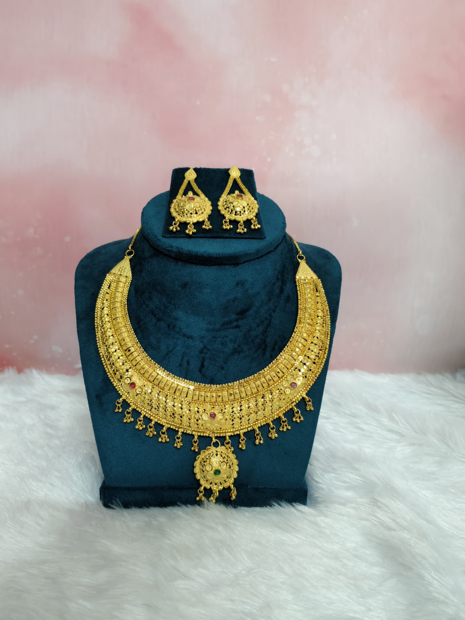 amrutha-temple-grand-collar-necklace-set-2gm-gold